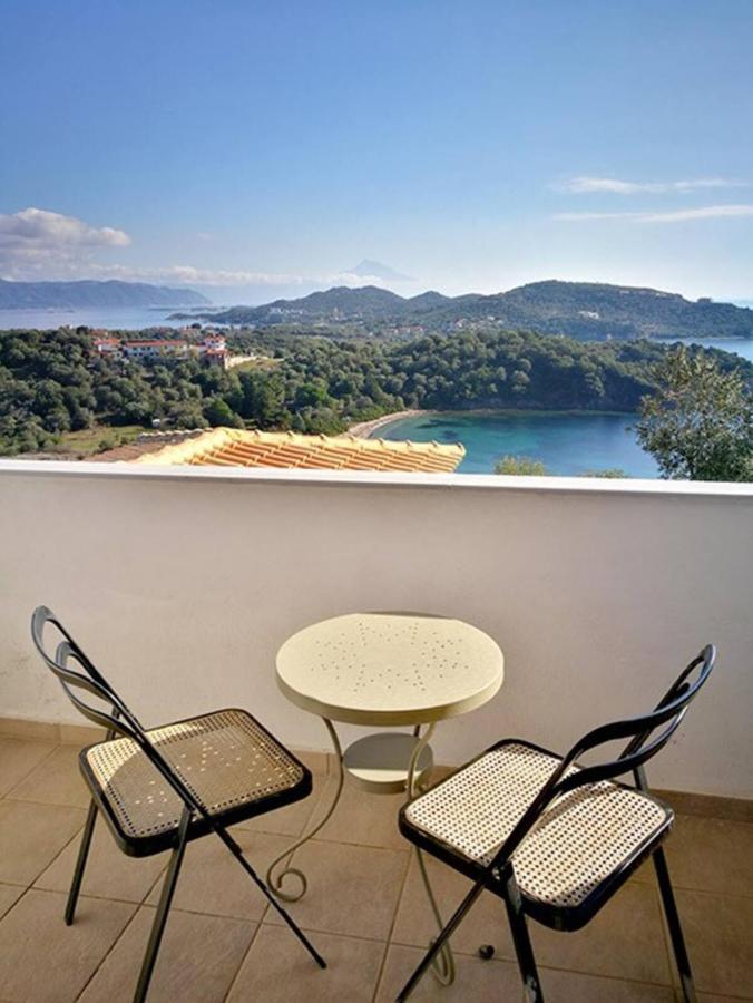 Olive Bay Hilltop Apartments Amolianí Exterior foto